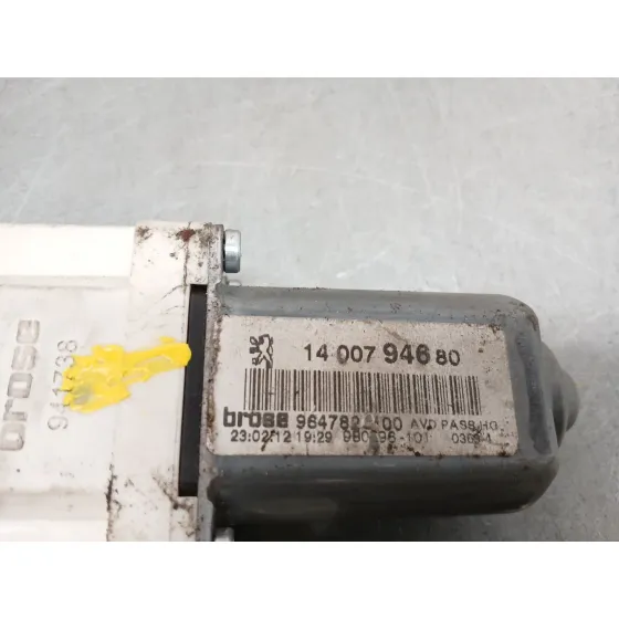 Elevalunas Delantero Derecho para Peugeot 807 (Eb_)