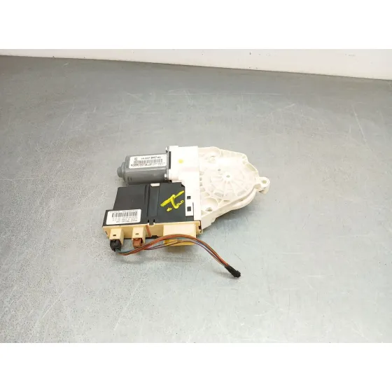 Elevalunas Delantero Izquierdo para Peugeot 807 (Eb_)