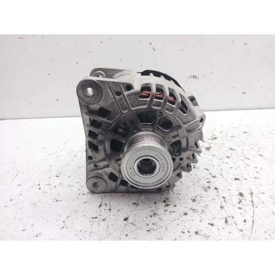 Alternador para Nissan Micra Iii (K12)