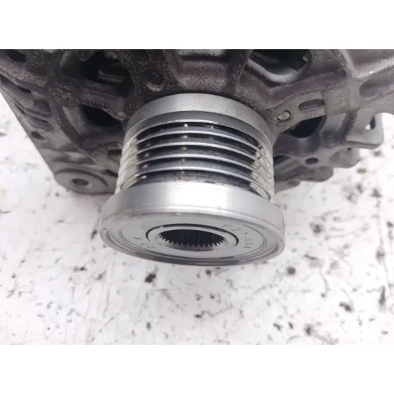 Alternador para Nissan Micra Iii (K12)