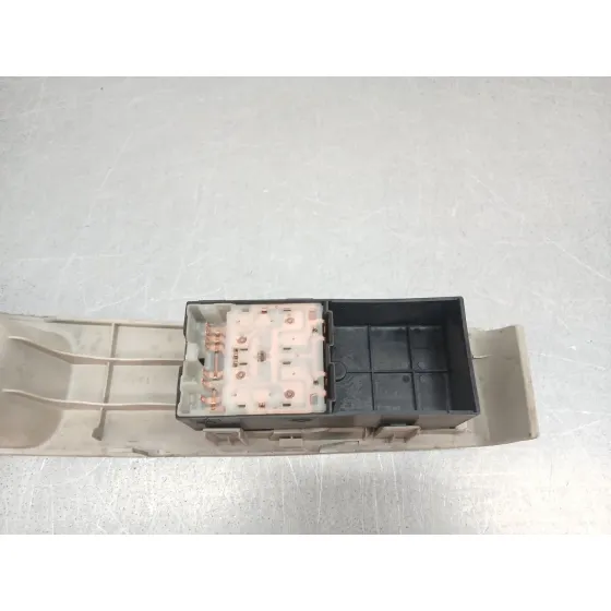 Mando Elevalunas Delantero Izquierdo para Nissan Micra Iii (K12)