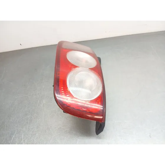 Piloto Trasero Derecho para Nissan Micra Iii (K12)
