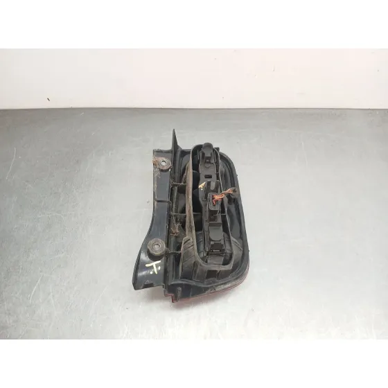 Piloto Trasero Izquierdo para Nissan Micra Iii (K12)