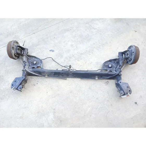 Puente Trasero para Nissan Micra Iii (K12)
