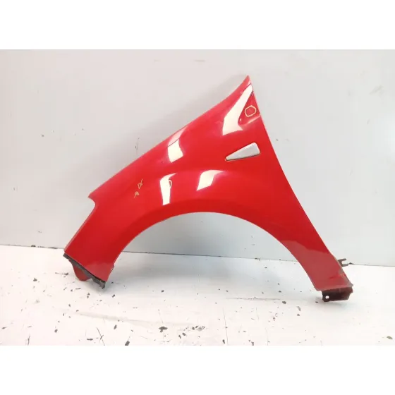Aleta Delantera Izquierda para Dacia Sandero (Bs_)