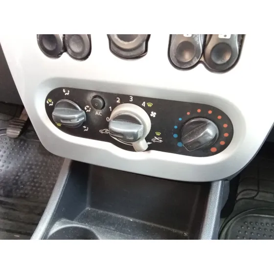 Mando Calefaccion / Aire Acondicionado para Dacia Sandero (Bs_)