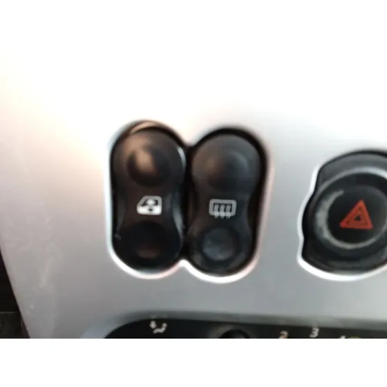 Mando Elevalunas Delantero Izquierdo para Dacia Sandero (Bs_)