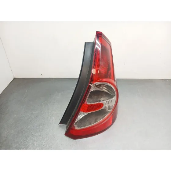 Piloto Trasero Derecho para Dacia Sandero (Bs_)