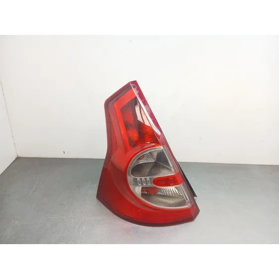 Piloto Trasero Izquierdo para Dacia Sandero (Bs_)