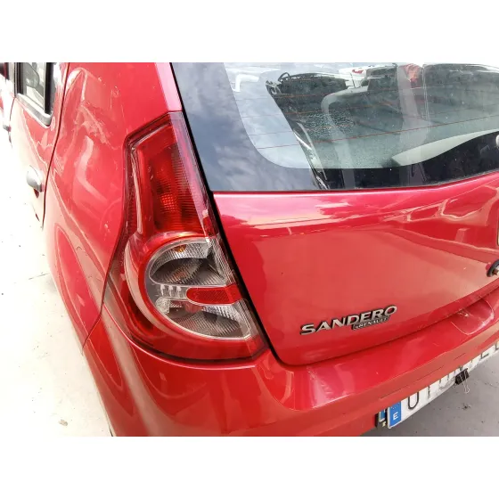Piloto Trasero Izquierdo para Dacia Sandero (Bs_)