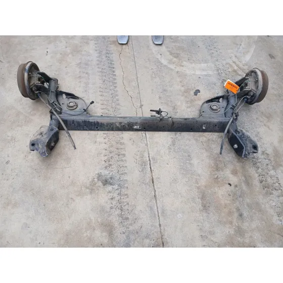 Puente Trasero para Dacia Sandero (Bs_)