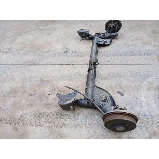 Puente Trasero para Dacia Sandero (Bs_)