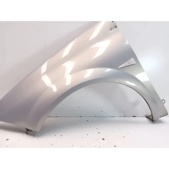 Aleta Delantera Izquierda para Renault Megane Ii Sedan (Lm0/1_)