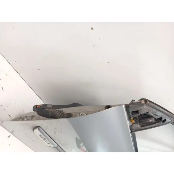 Puerta Delantera Izquierda para Renault Megane Ii Sedan (Lm0/1_)