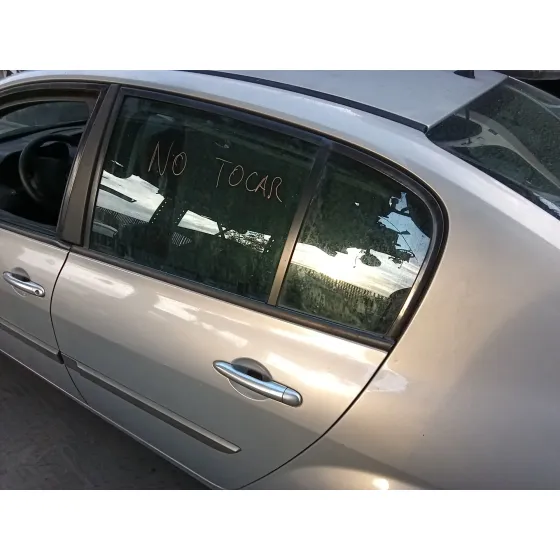Puerta Trasera Izquierda para Renault Megane Ii Sedan (Lm0/1_)