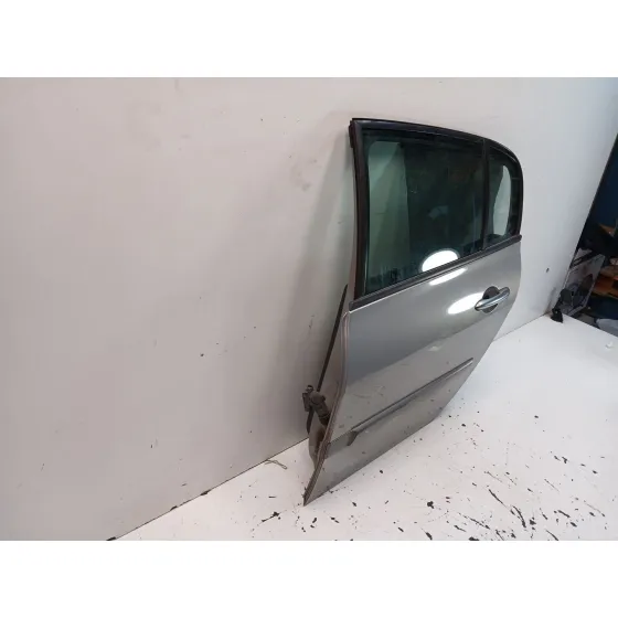Puerta Trasera Izquierda para Renault Megane Ii Sedan (Lm0/1_)