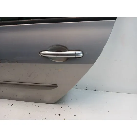 Puerta Trasera Izquierda para Renault Megane Ii Sedan (Lm0/1_)