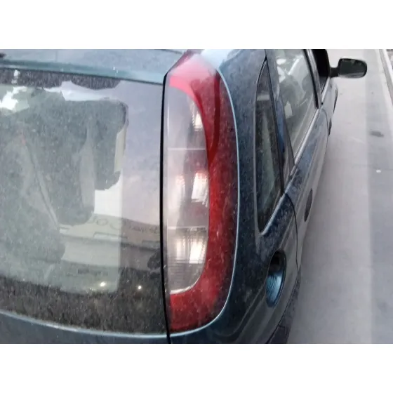Piloto Trasero Derecho para Opel Corsa C (X01)