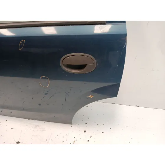 Puerta Trasera Izquierda para Opel Corsa C (X01)