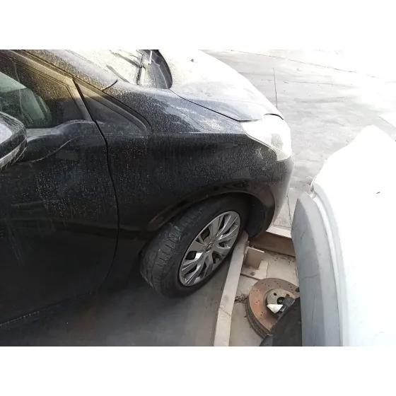 Aleta Delantera Derecha para Peugeot 208 I (Ca_, Cc_)