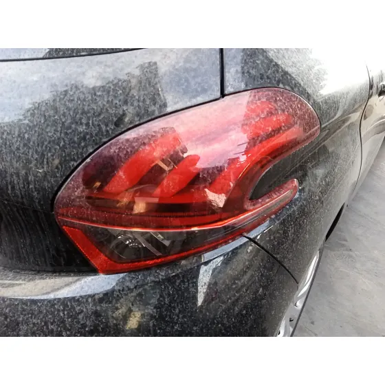 Piloto Trasero Derecho para Peugeot 208 I (Ca_, Cc_)