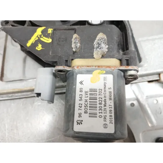Elevalunas Delantero Derecho para Peugeot 208 I (Ca_, Cc_)