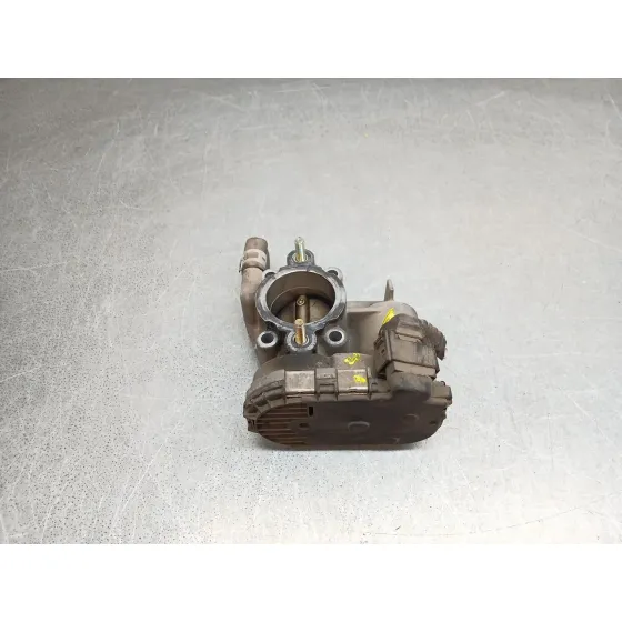 Caja Mariposa para Opel Corsa C (X01)