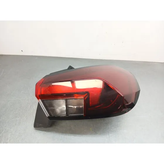 Piloto Trasero Derecho para Opel Corsa F (P2Jo)