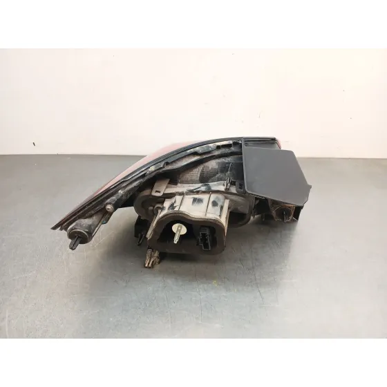 Piloto Trasero Derecho para Opel Corsa F (P2Jo)