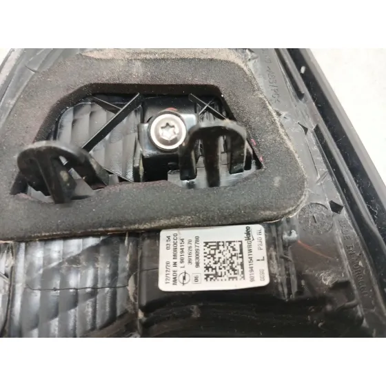 Piloto Trasero Izquierdo Interior para Opel Corsa F (P2Jo)