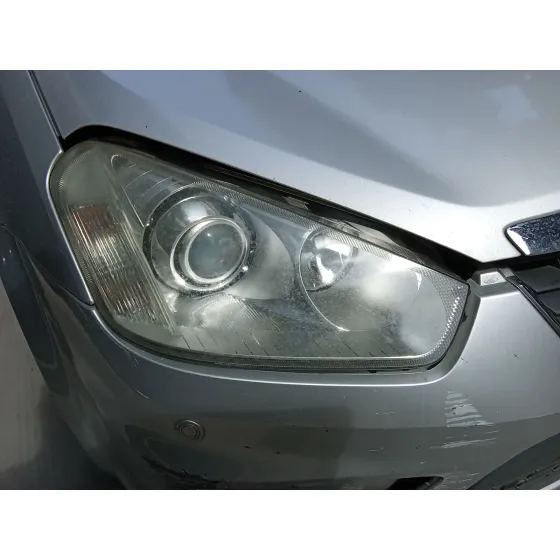 Faro Derecho para Ford Focus C-Max (Dm2)
