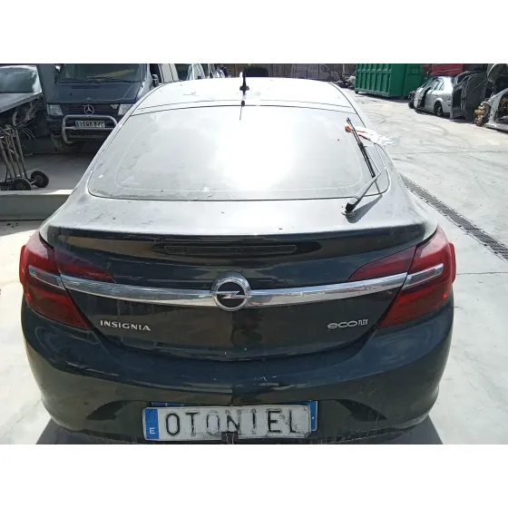 Porton Trasero para Opel Insignia A (G09)