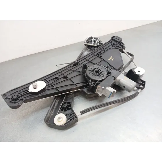 Elevalunas Delantero Derecho para Opel Corsa F (P2Jo)