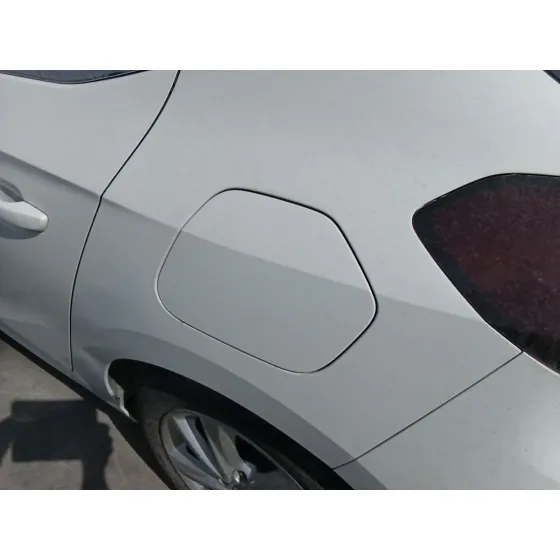 Tapa Exterior Combustible para Opel Corsa F (P2Jo)