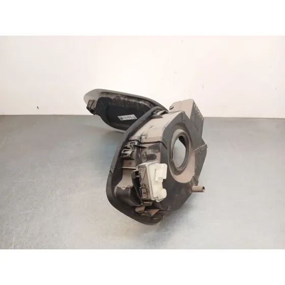 Tapa Exterior Combustible para Opel Corsa F (P2Jo)