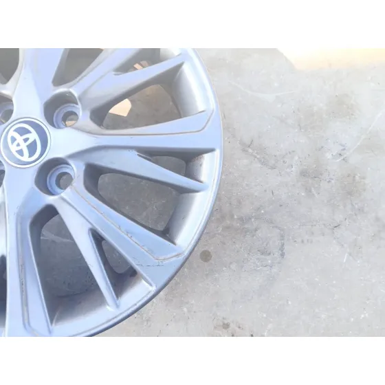 Llanta para Toyota Yaris (_P13_)