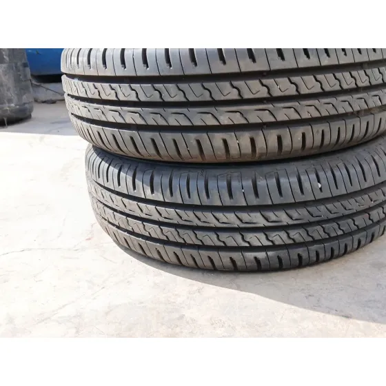 Neumatico para Toyota Yaris (_P13_)