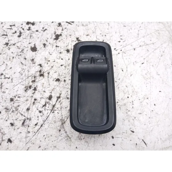 Mando Elevalunas Delantero Izquierdo para Ford Fiesta Vi (Cb1, Ccn)
