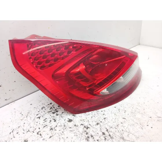 Piloto Trasero Izquierdo para Ford Fiesta Vi (Cb1, Ccn)