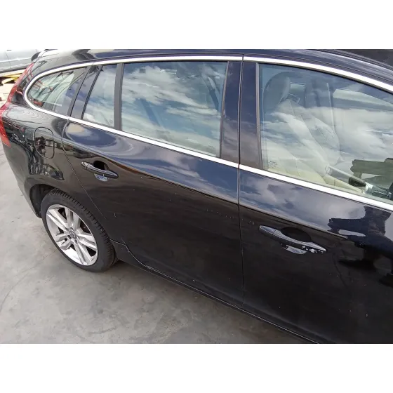 Puerta Trasera Derecha para Volvo V60 I (155)
