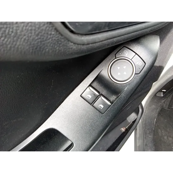 Mando Elevalunas Delantero Izquierdo para Ford Fiesta Vii (Hj, Hf)