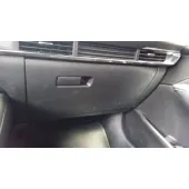 Guantera para Mazda 3 Hatchback (Bp)