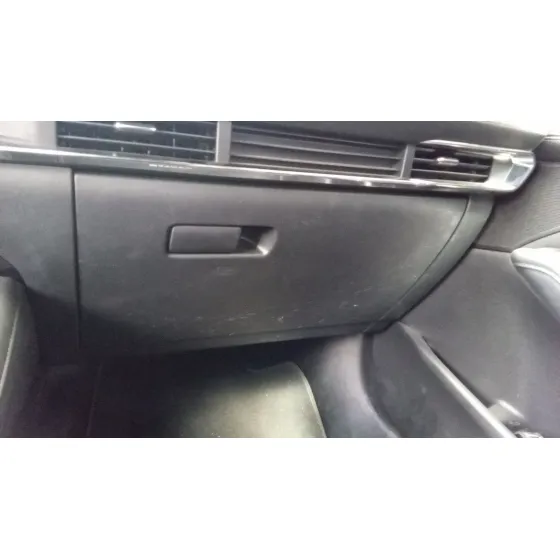 Guantera para Mazda 3 Hatchback (Bp)