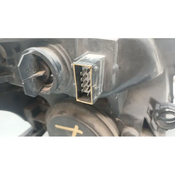 Faro Izquierdo para Citroën C2 (Jm_)