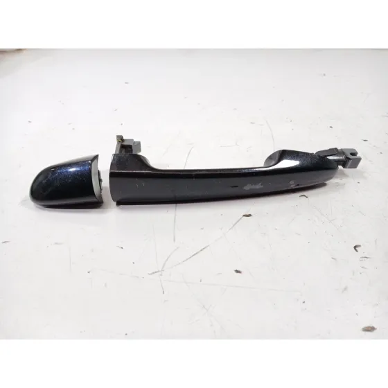 Maneta Exterior Trasera Izquierda para Mazda 3 Sedan (Bk)