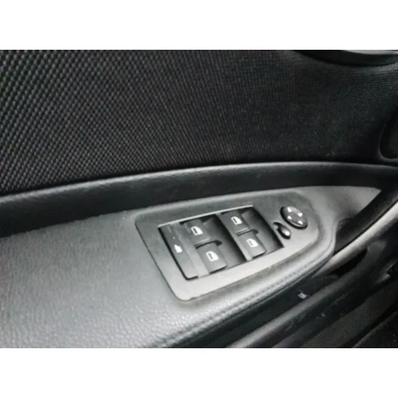 Mando Elevalunas Delantero Izquierdo para Bmw 1 (E87)