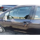 Puerta Delantera Izquierda para Toyota Yaris (_P13_)