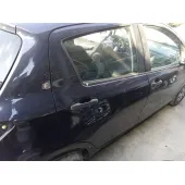 Puerta Trasera Derecha para Toyota Yaris (_P13_)