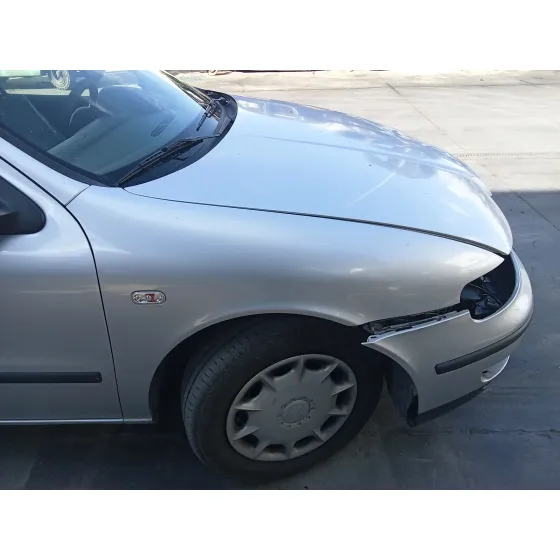 Aleta Delantera Derecha para Seat Leon (1M1)