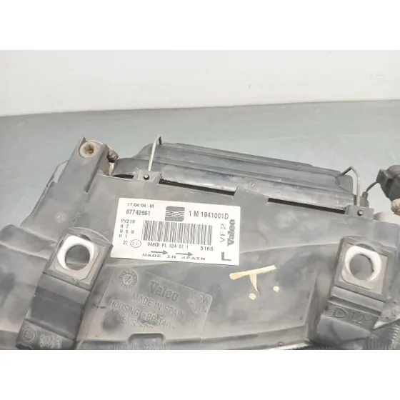 Faro Izquierdo para Seat Leon (1M1)
